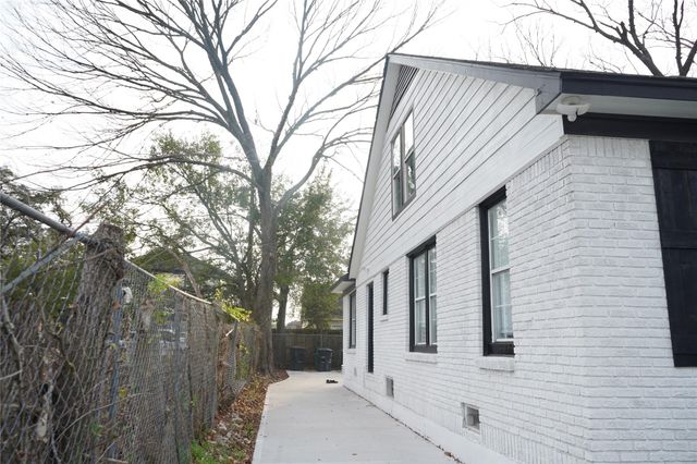 2516 Isabella Street, Houston, TX 77004