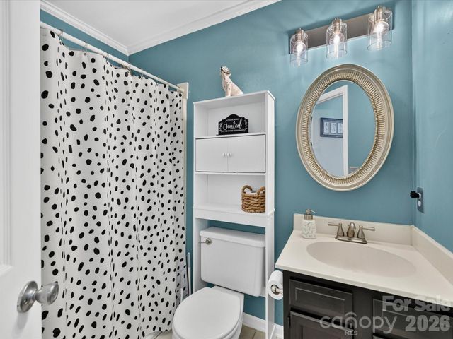 3616 Still Oaks Court NW, Concord, NC 28027