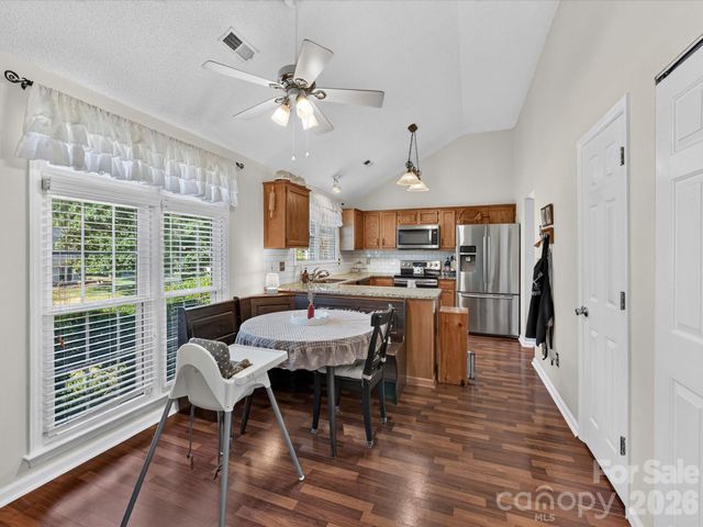 3616 Still Oaks Court NW, Concord, NC 28027
