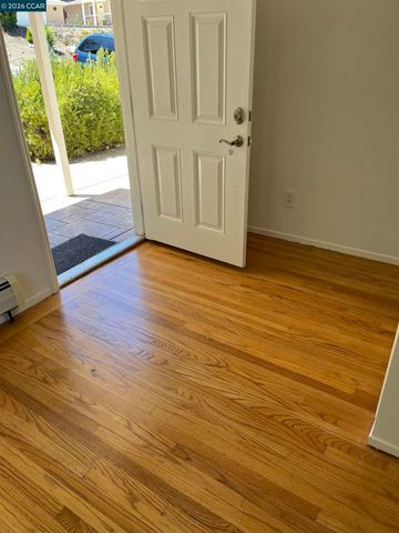 3692 Sundale, Lafayette, CA 94549