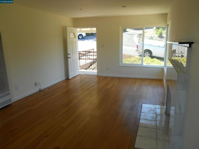 3692 Sundale, Lafayette, CA 94549
