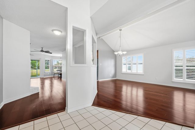 946 Shalimar Pointe Drive, Shalimar, FL 32579