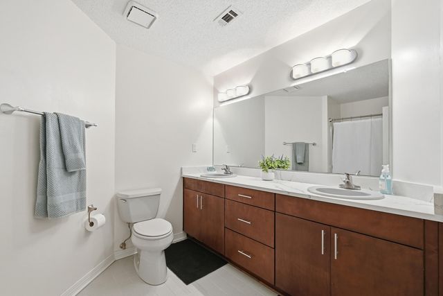 946 Shalimar Pointe Drive, Shalimar, FL 32579