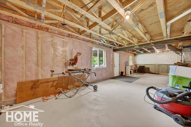 160 Ash Street, Corunna, MI 48817