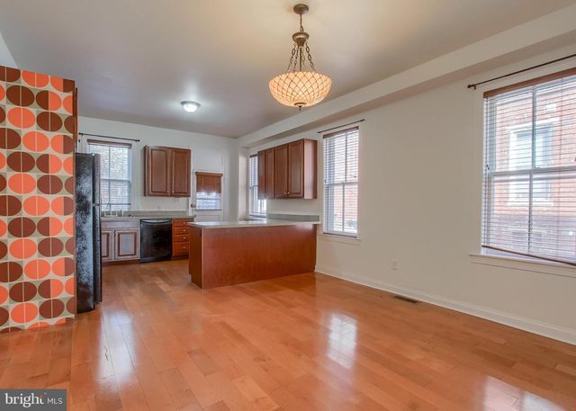 238 MUENCH ST, Harrisburg, PA 17102