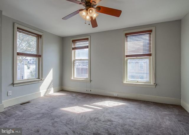 238 MUENCH ST, Harrisburg, PA 17102