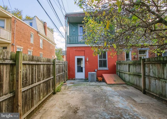 238 MUENCH ST, Harrisburg, PA 17102