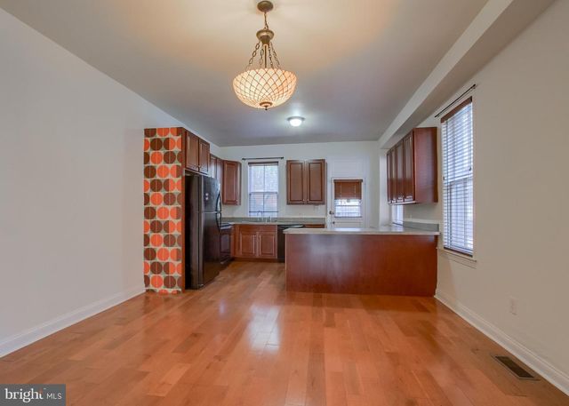 238 MUENCH ST, Harrisburg, PA 17102