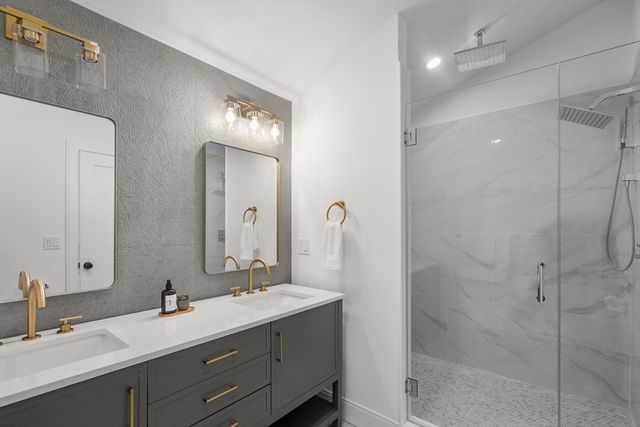 9 Sydney 4, Boston, MA 02125