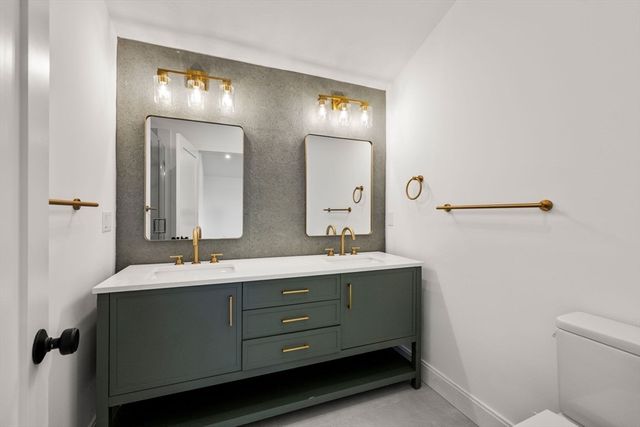 9 Sydney 4, Boston, MA 02125