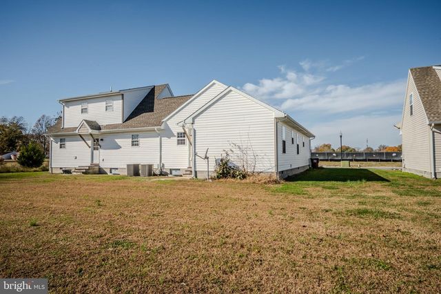 213 N BROWN ST, Fruitland, MD 21826