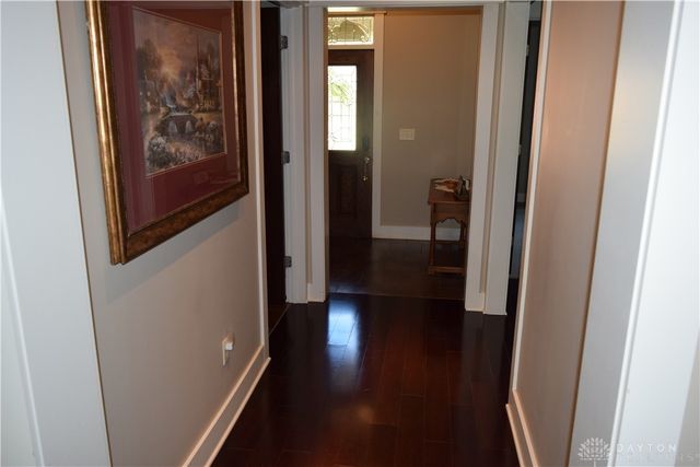 105 Rebecca Circle, Englewood, OH 45322