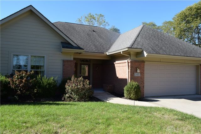 105 Rebecca Circle, Englewood, OH 45322