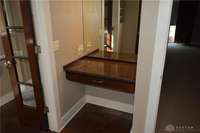 105 Rebecca Circle, Englewood, OH 45322