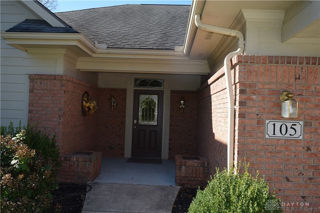 105 Rebecca Circle, Englewood, OH 45322