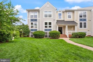 20576 SNOWSHOE SQ #302, Ashburn, VA 20147