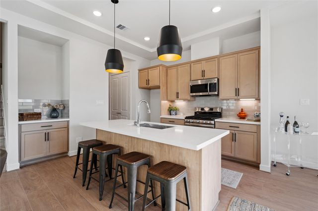 6447 Rena Street, Houston, TX 77092