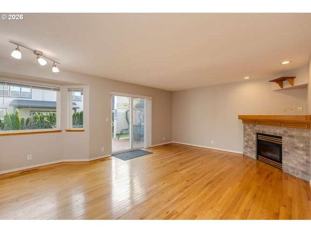 2184 Ne 228TH Ct, Fairview, OR 97024