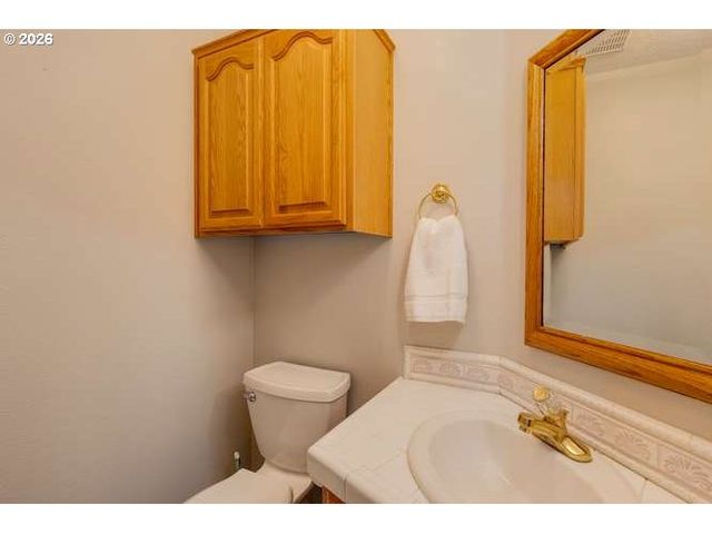2184 Ne 228TH Ct, Fairview, OR 97024