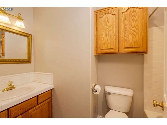 2184 Ne 228TH Ct, Fairview, OR 97024