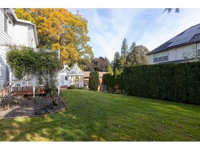 2184 Ne 228TH Ct, Fairview, OR 97024