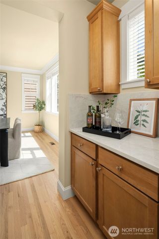 16517 SE 66th Street, Bellevue, WA 98006