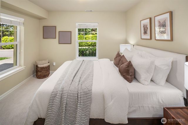 16517 SE 66th Street, Bellevue, WA 98006