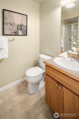 16517 SE 66th Street, Bellevue, WA 98006