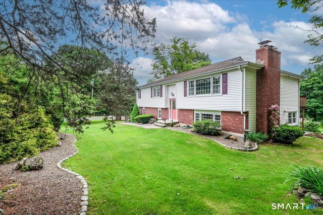 3 Poe Place, Shelton, CT 06484