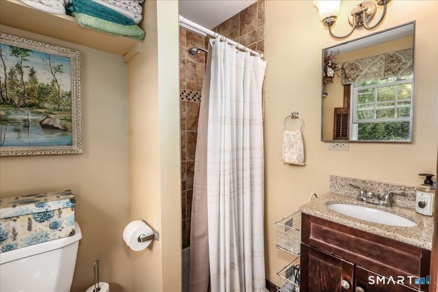 3 Poe Place, Shelton, CT 06484