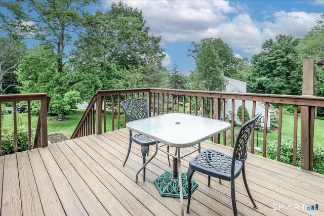 3 Poe Place, Shelton, CT 06484