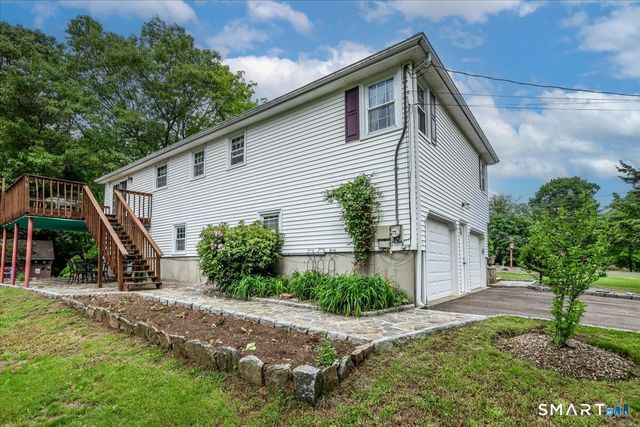 3 Poe Place, Shelton, CT 06484