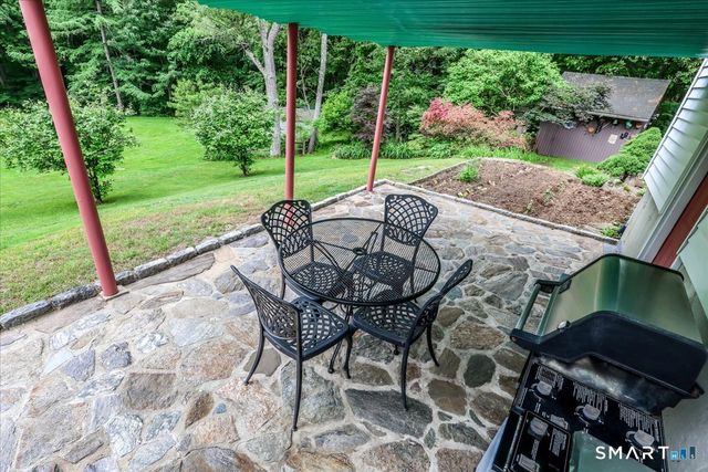3 Poe Place, Shelton, CT 06484