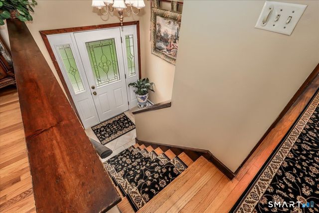 3 Poe Place, Shelton, CT 06484