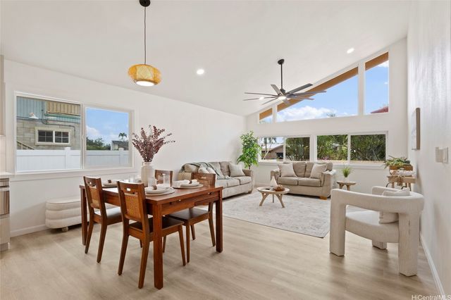 1244 Mokuhano Street, Honolulu, HI 96825