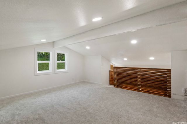 1244 Mokuhano Street, Honolulu, HI 96825