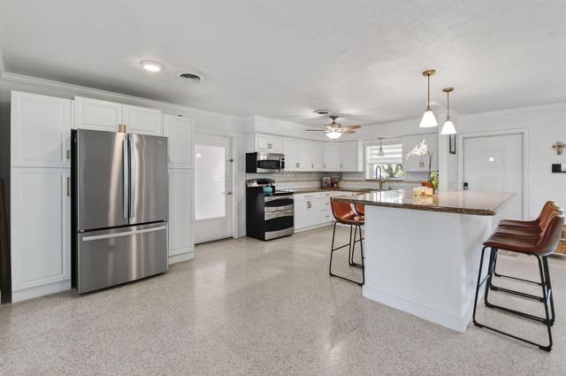 12890 SE Circle Drive, Hobe Sound, FL 33455