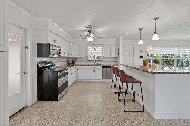 12890 SE Circle Drive, Hobe Sound, FL 33455