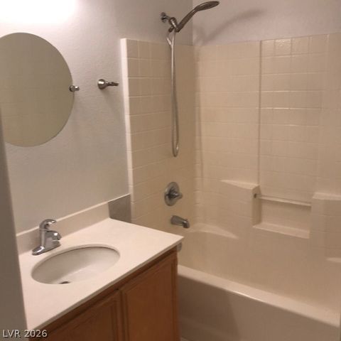3955 Coyote Brush, Las Vegas, NV 89129