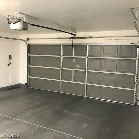 3955 Coyote Brush, Las Vegas, NV 89129