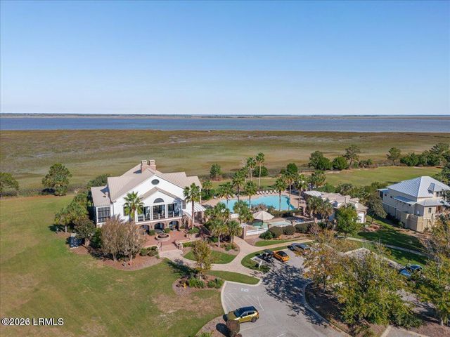 2 Woodland Ridge Circle, Beaufort, SC 29907