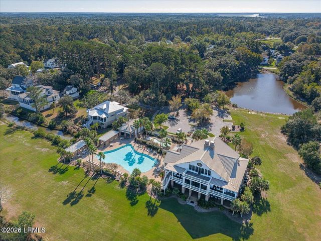 2 Woodland Ridge Circle, Beaufort, SC 29907
