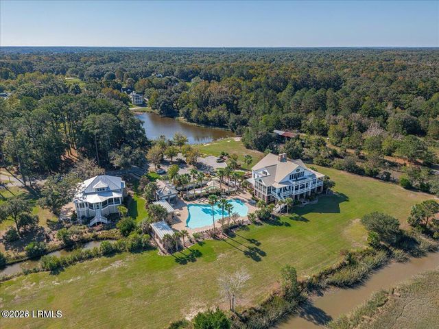 2 Woodland Ridge Circle, Beaufort, SC 29907
