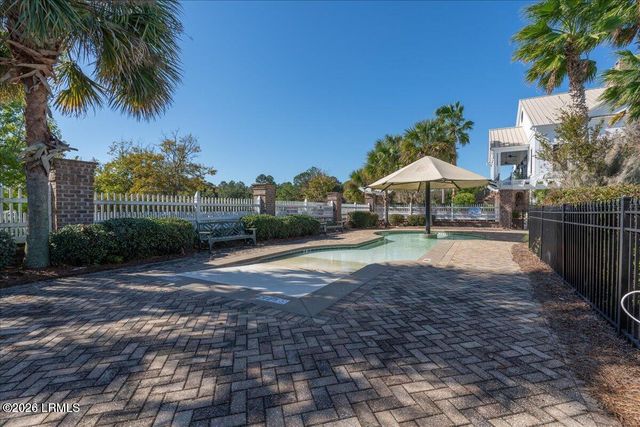 2 Woodland Ridge Circle, Beaufort, SC 29907