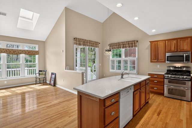 30 Barnswallow, Plymouth, MA 02360