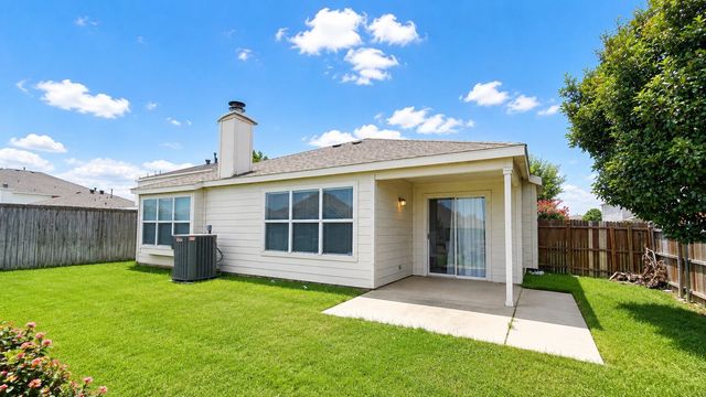 1407 Autumncrest Drive, Arlington, TX 76002