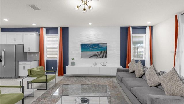 2089 TROPICAL PALMS CIRCLE, Kissimmee, FL 34747