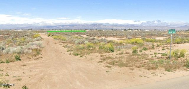 9351 Evergreen Avenue, California City, CA 93505
