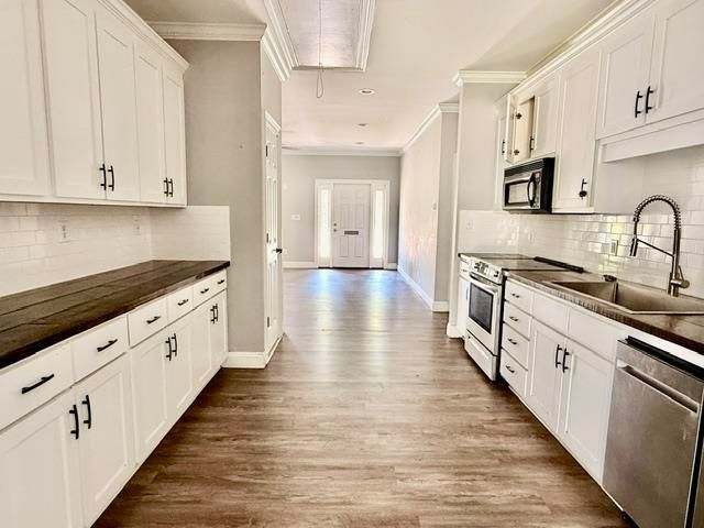 251 9th Ave. Ext., Aynor, SC 29511