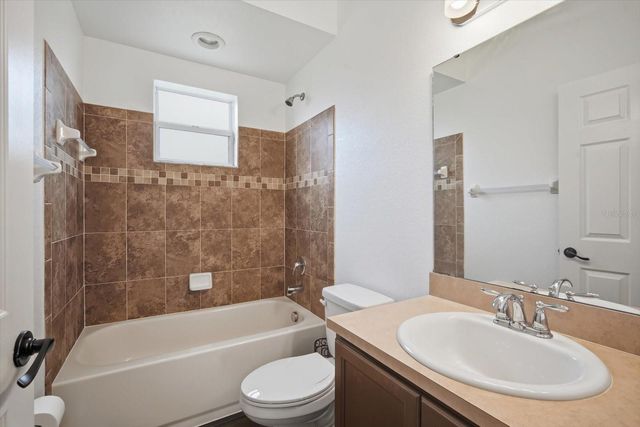 2015 ASHBORO PLACE, Bartow, FL 33830